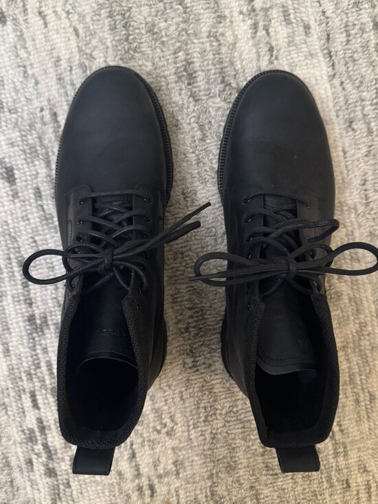 Cole Haan American Classic Waterproof Plain Toe Boots - Size 10.5 W